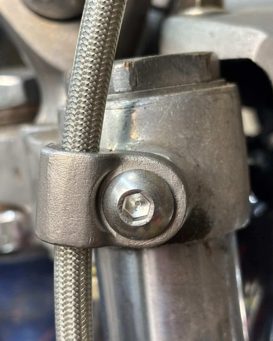 Hose Clamp - Harley E78 Top Yoke